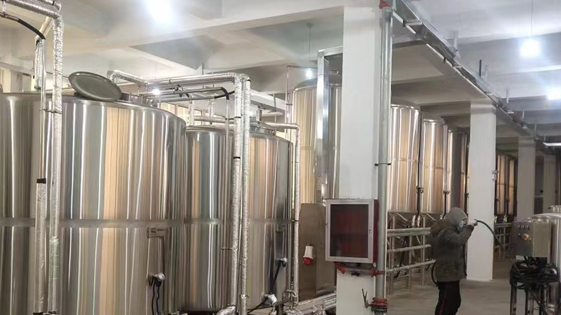 鸡冠河北唐山精酿啤酒厂